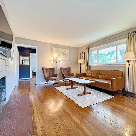 Entire Private 3 Bedrooms 1 Bathroom Single House With Fenced Garden Arlington Extérieur photo