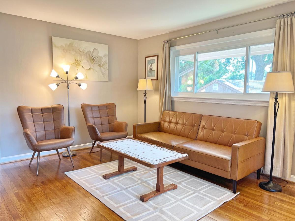 Entire Private 3 Bedrooms 1 Bathroom Single House With Fenced Garden Hébergement de vacances