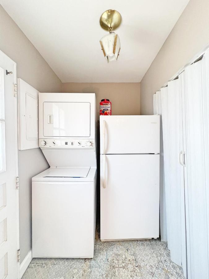 Entire Private 3 Bedrooms 1 Bathroom Single House With Fenced Garden Hébergement de vacances Arlington